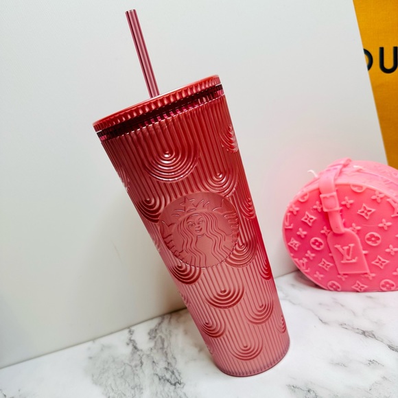 NEW! LE 2023 Starbucks Dusty Rose Pink Pearl Shell Mermaid Scales Siren Tumbler